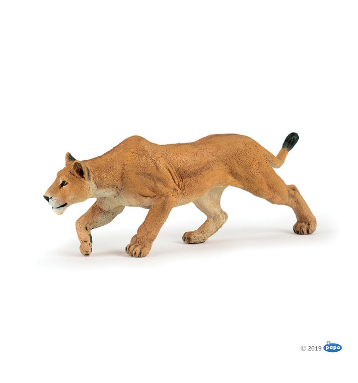 Papo Chasing Lioness (50251)