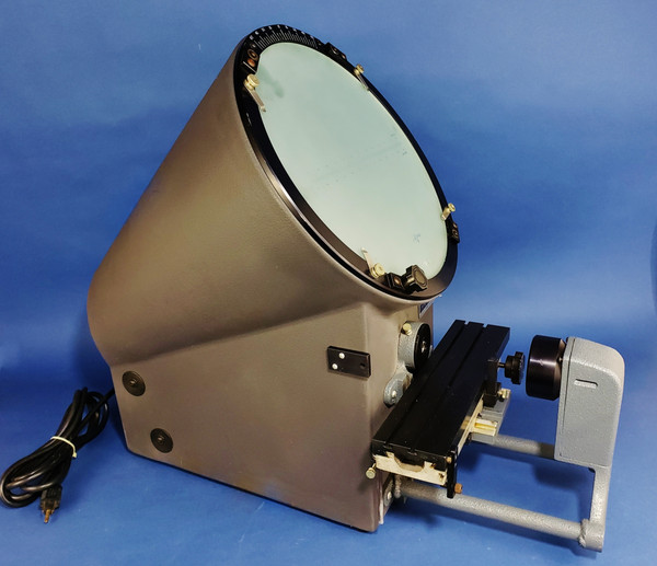 Micro-Vu 500HP Benchtop Optical Comparator 12" Screen with Dust Cover, VGC!