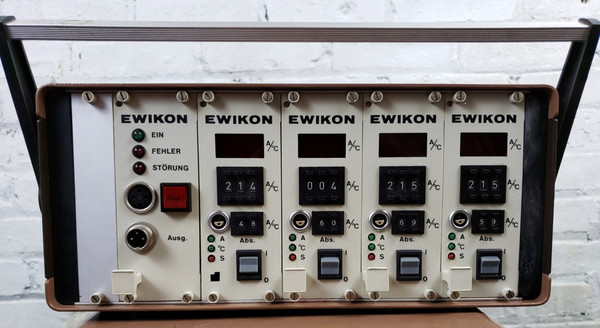 EWIKON 4 Zone Hot Runner Controller 60010.003/4 with EWIKON Power Supply for Thermoplastic Molding