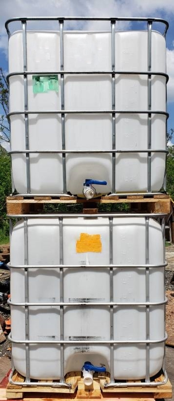 275 Gallon IBC Tote Water Tank Plastic, Food Grade, Used Once for Vegetable Oil