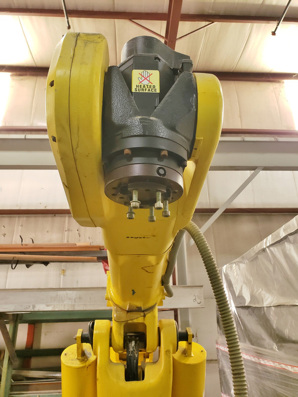 FANUC ROBOT S-420i W System R-J2 with Controller, Cables, and Teach Pendant