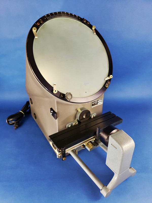 Micro-Vu 500HP Benchtop Optical Comparator 12" Screen with Dust Cover, VGC!