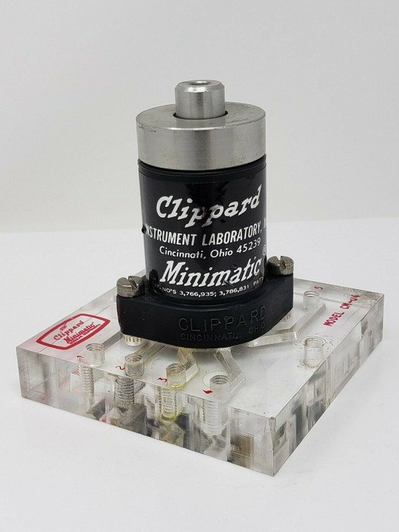 CLIPPARD R-343 & CM-04 Pneumatic Subplate Minimatic 4-Way Ported Delay Air Valve