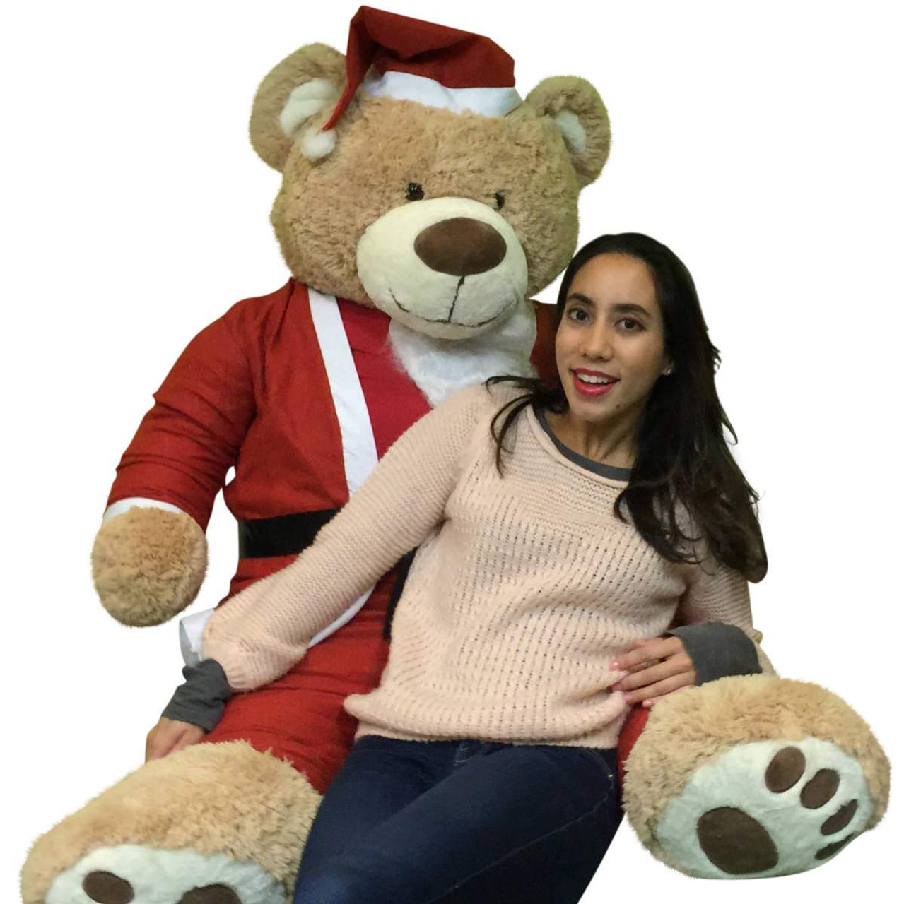 giant christmas bear