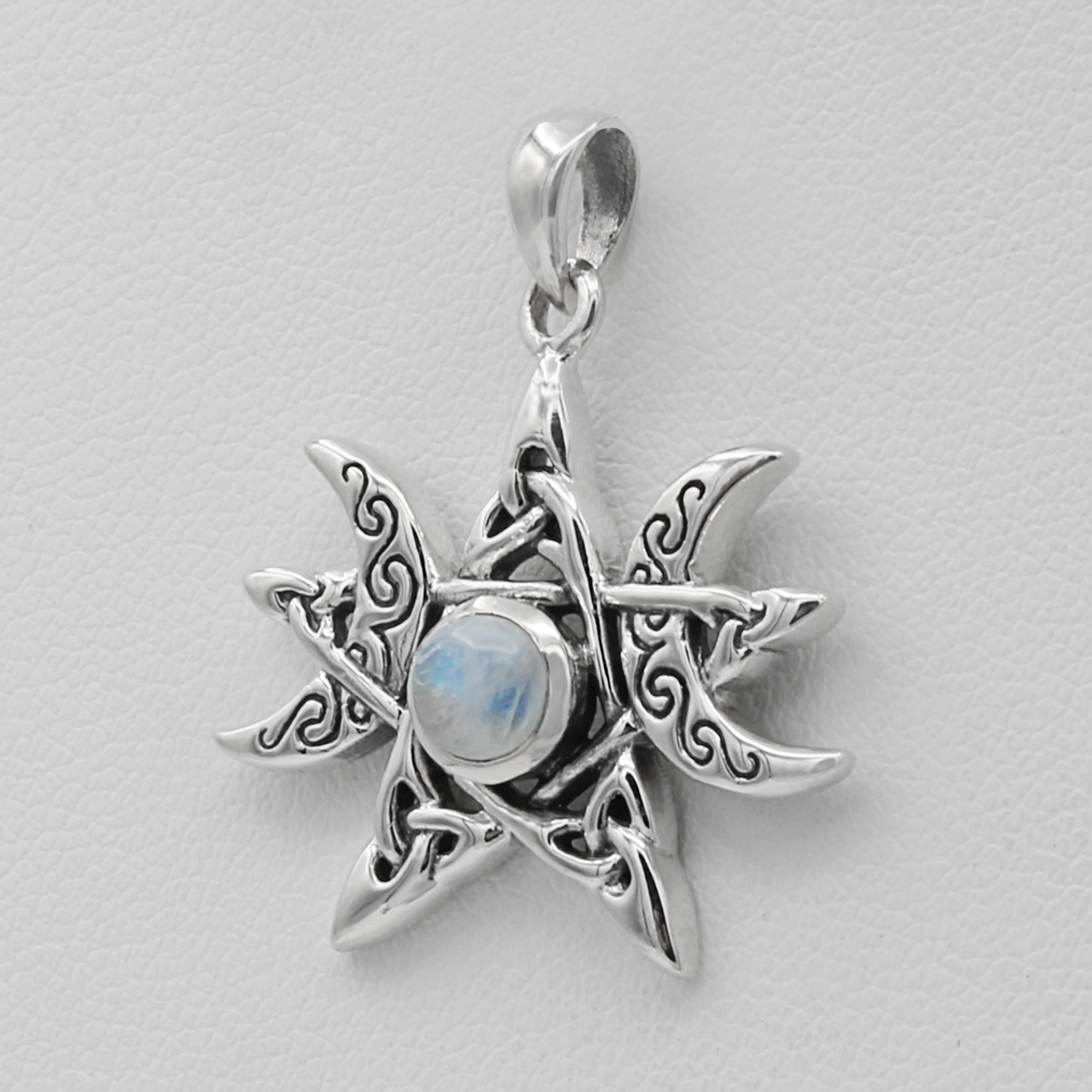 オーダー分≫≫≫moon様 Sterling Silver Moon Phase Pendant with Rainbow Moonstone