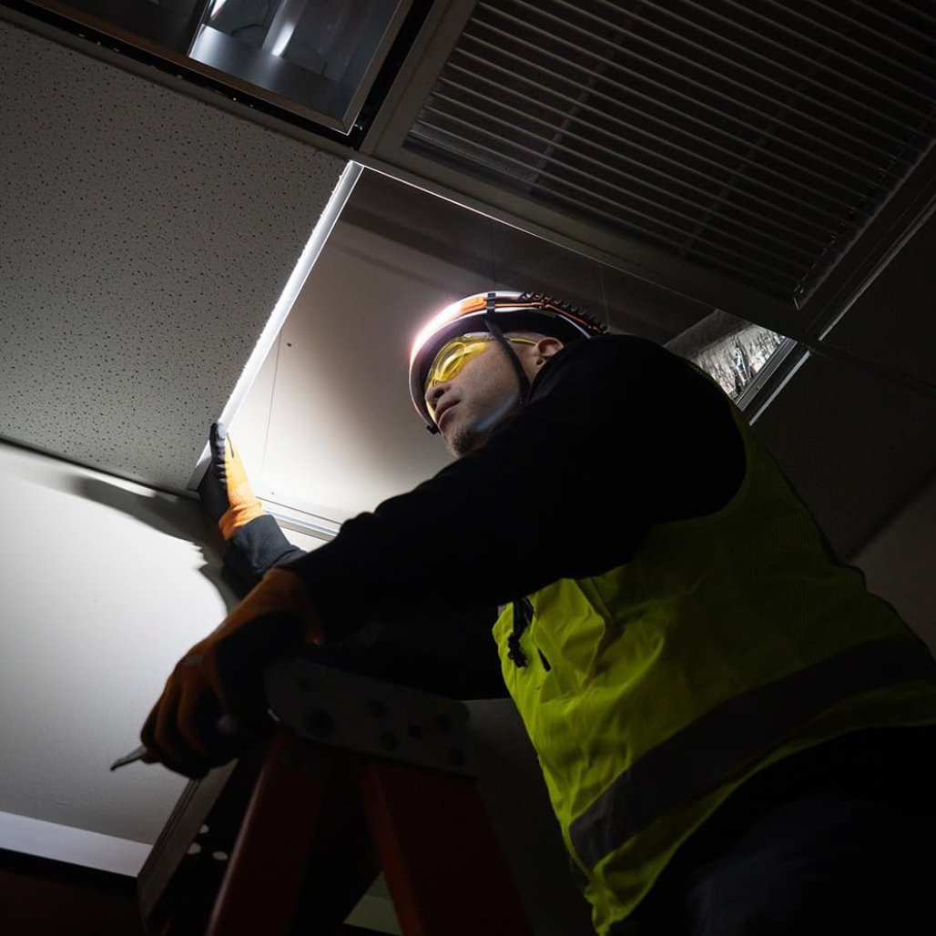 Lámpara Frontal Led Con 5 Modos 56308 Klein Tools