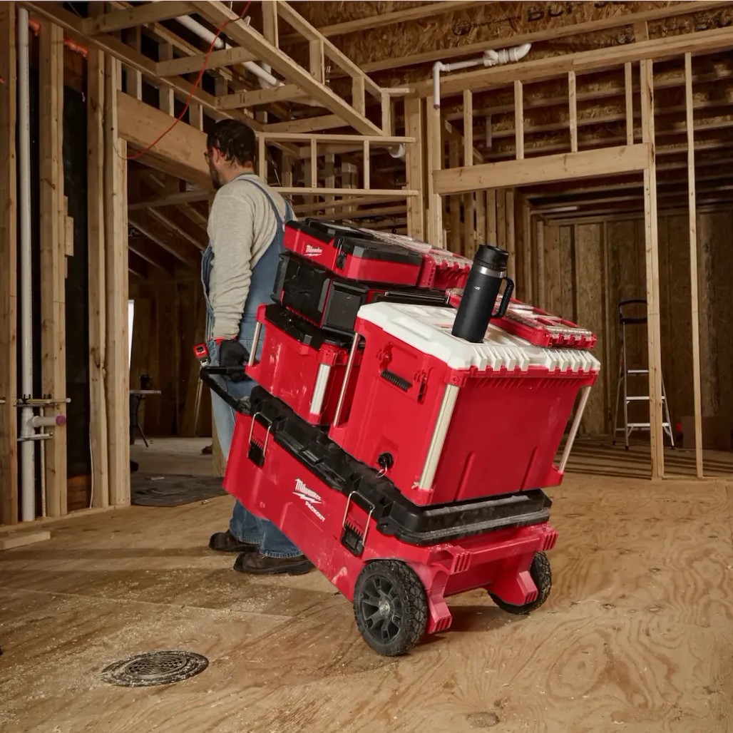 Vaso Termico PACKOUT de 18oz Negro con Tapa 48228394B Milwaukee