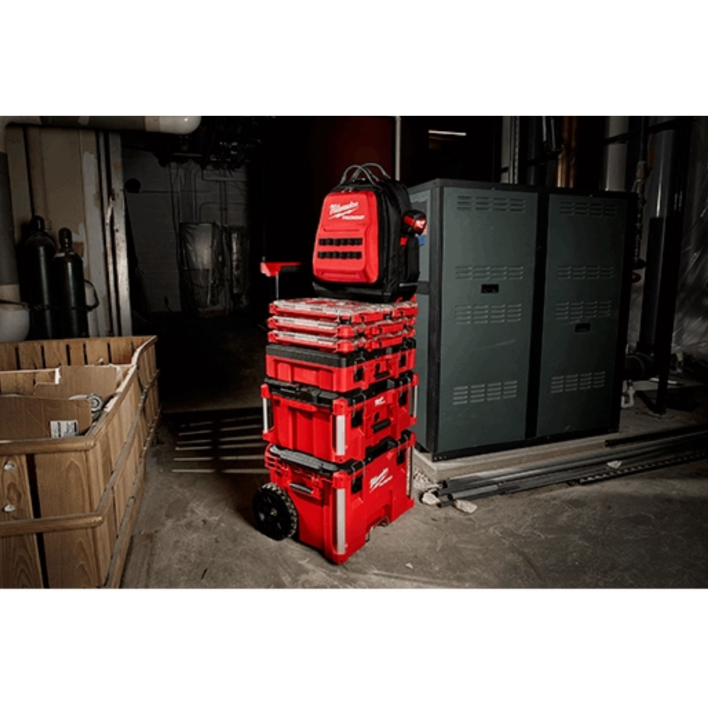 Mochila Porta Herramientas PACKOUT con 48 Bolsillos 48228301 Milwaukee