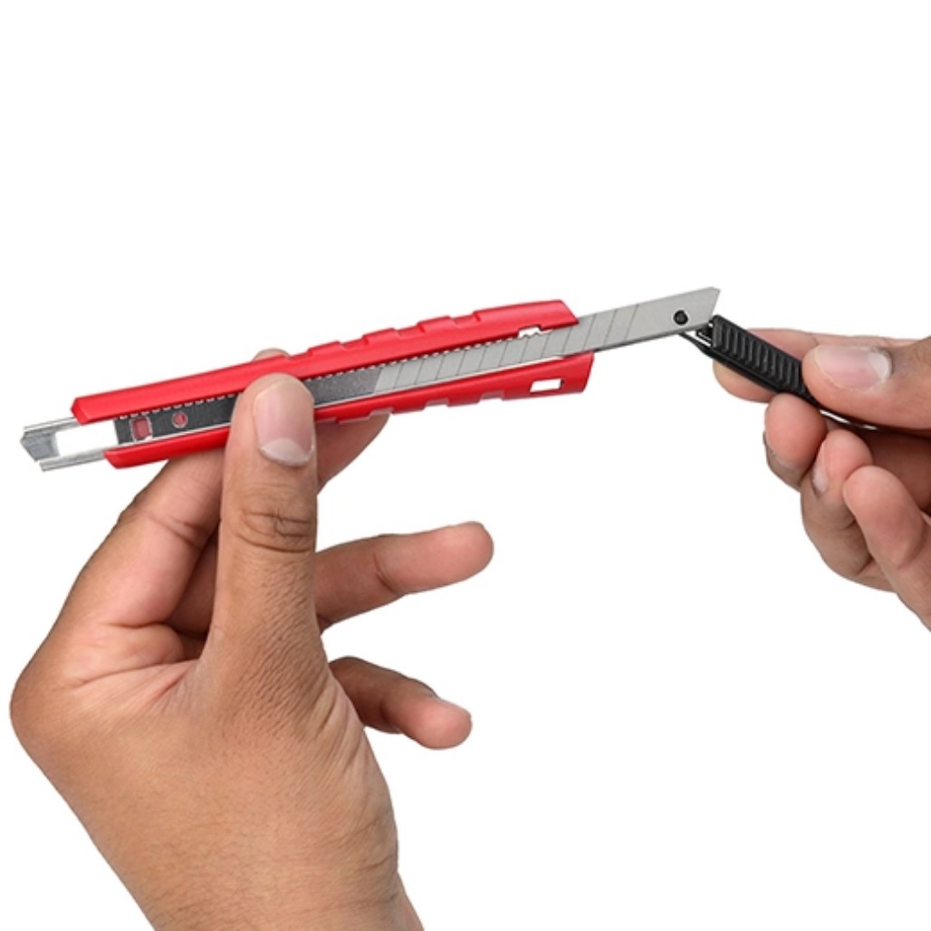 Navaja Multiusos Deslizable de 9mm 48221963 Milwaukee