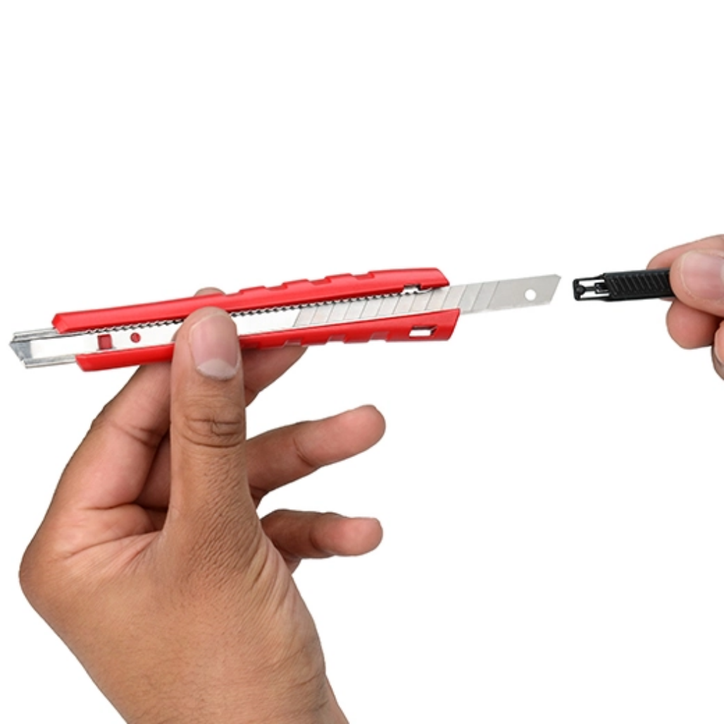 Navaja Multiusos Deslizable de 9mm 48221963 Milwaukee