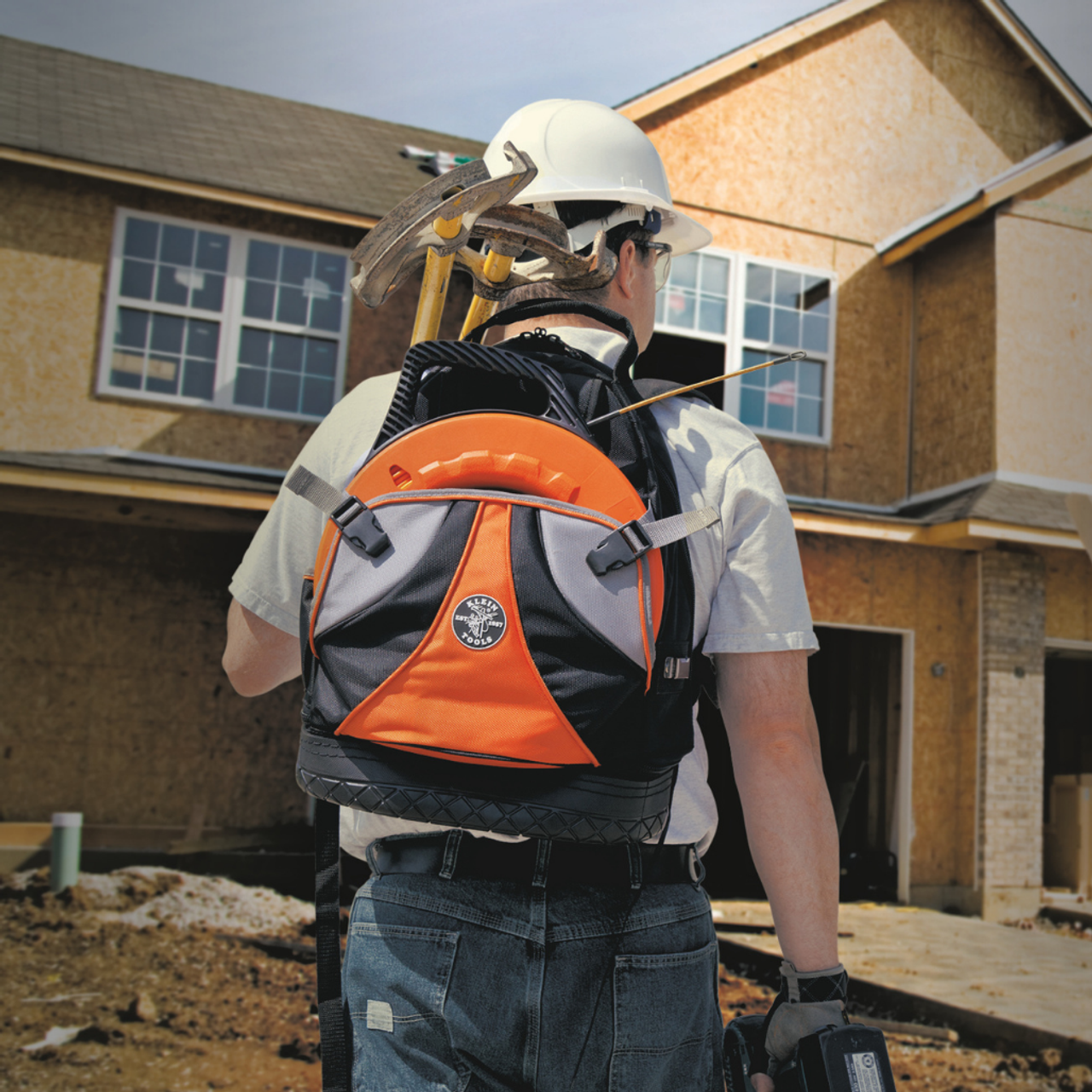 Mochila para Herramientas TRADESMAN PRO con 39 Bolsillos 55421BP Klein Tools