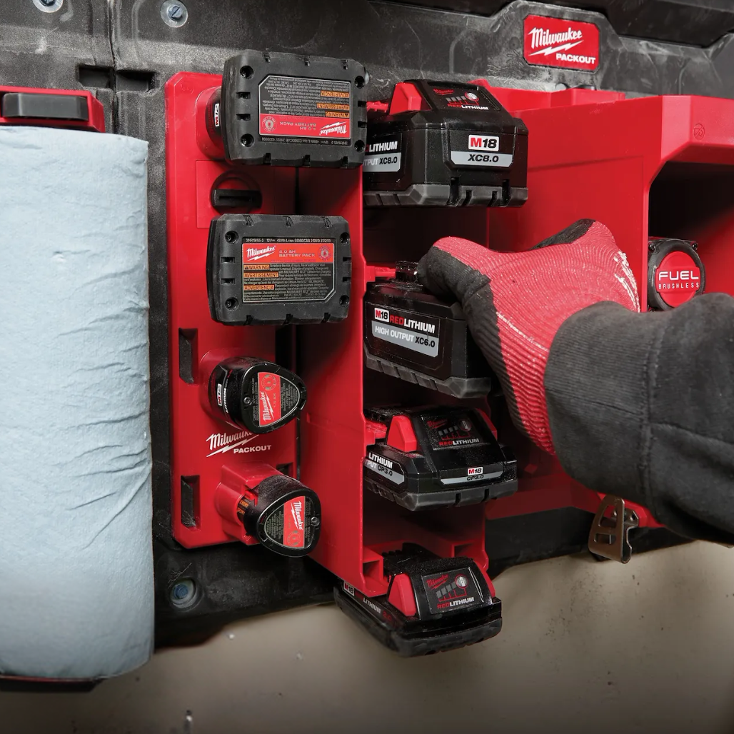 Estante para Baterías M18 PACKOUT 48228339 Milwaukee