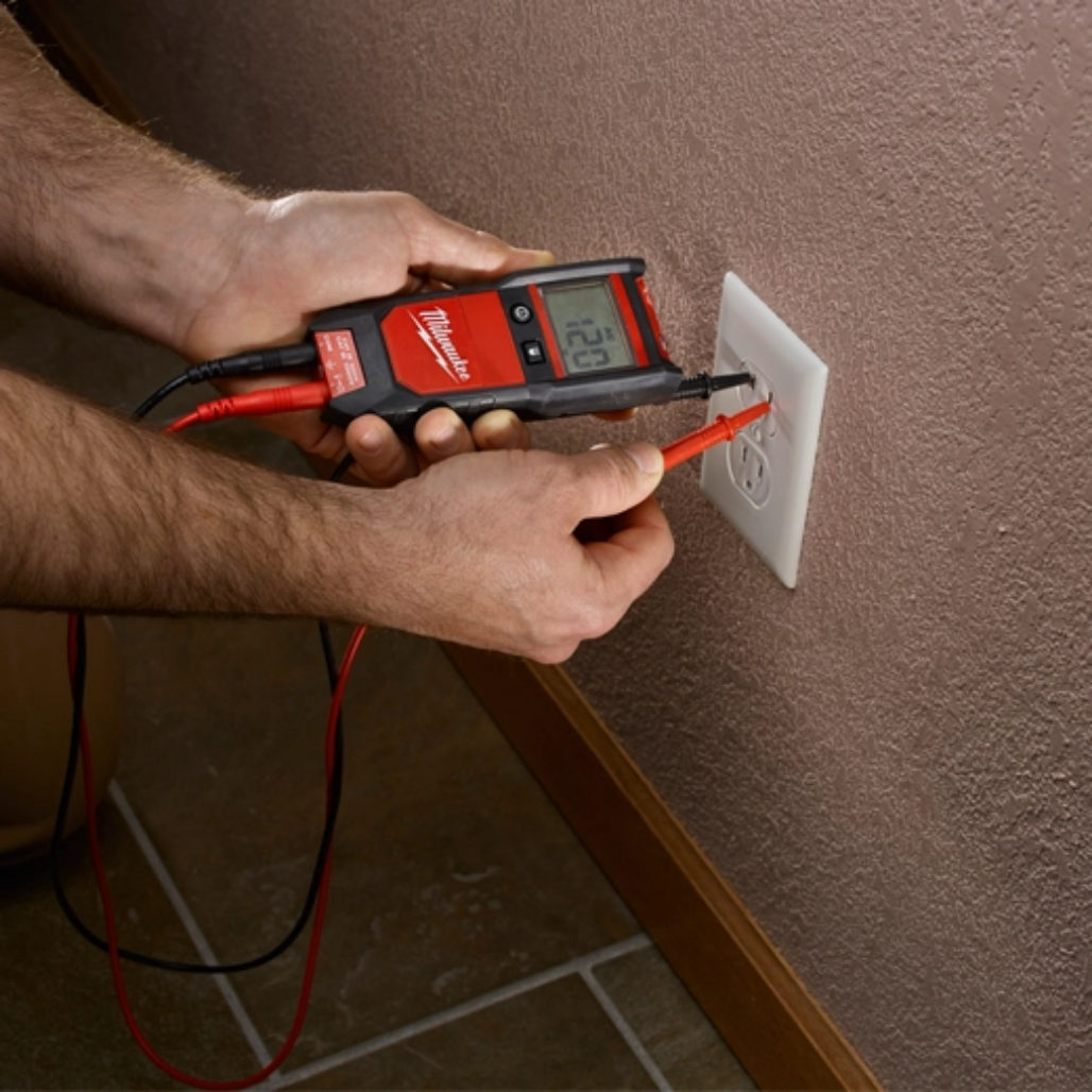 Medidor Automático de Voltaje 600V 221220 Milwaukee