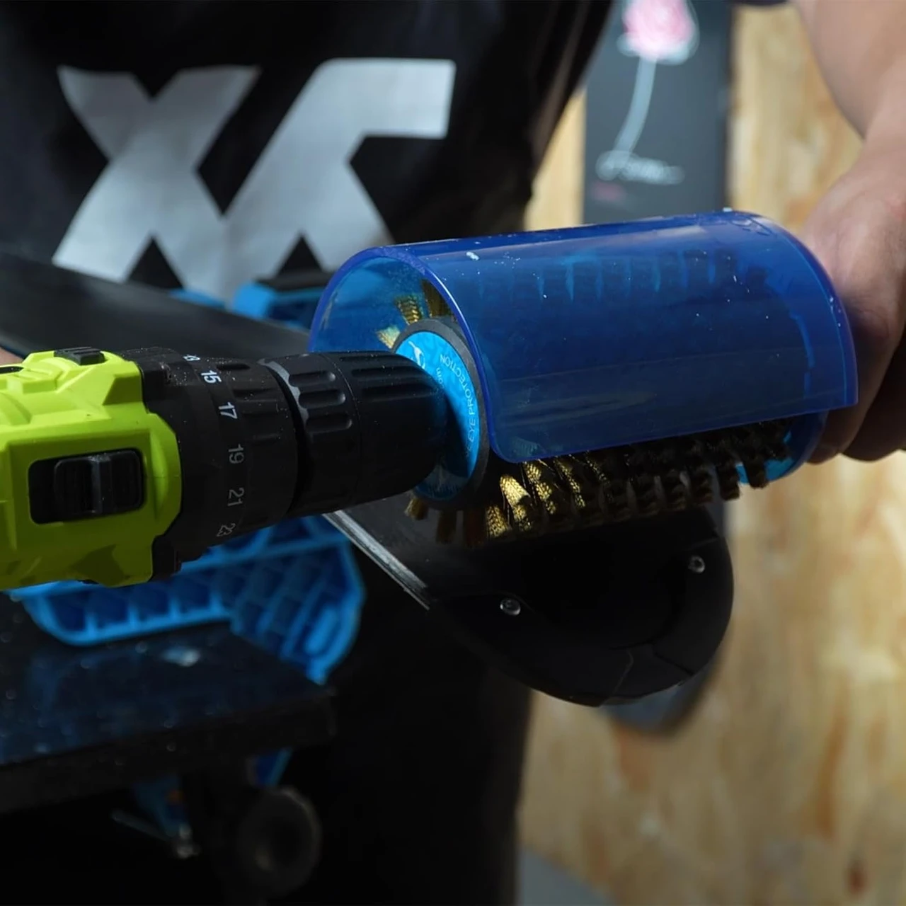ロトブラシ　電動ドリルなし！XCMAN スキー・スノーボードメンテナンスセット XCMAN Ski Roto Brush Kit Roto Brush Handle Axle with All 3 Brushes
