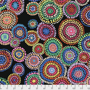 Mosiac Circles - BLACK
Kaffe Fassett
PWGP176