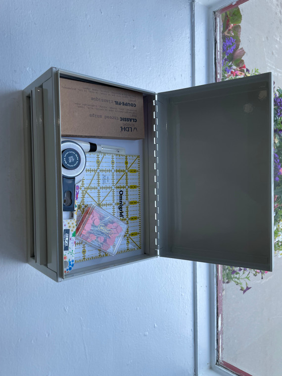 The Tool Box you Need to have in White! - Hyggeligt Fabrics