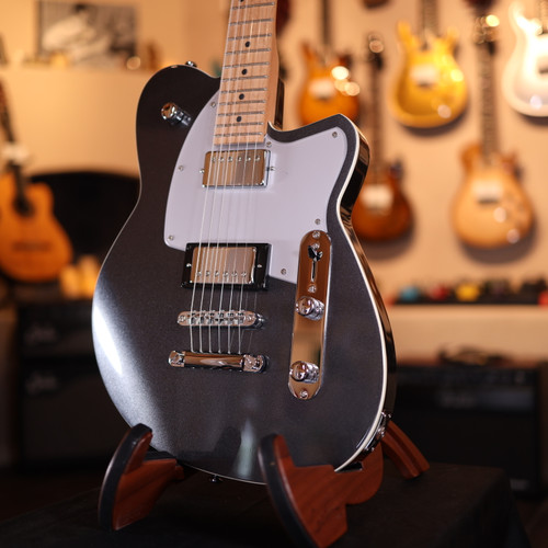 Reverend Charger HB Solidbody Electric Guitar - Gunmetal  4251
