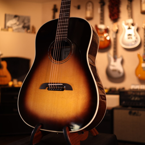 Alvarez Yairi DYMR70 Sunburst Masterworks Series Dreadnought Acoustic Guitar - Sunburst 6023