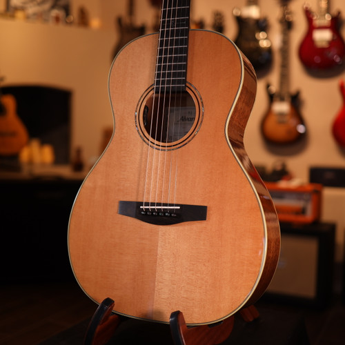 Alvarez LP60e Laureate Series Parlor Acoustic-Electric Guitar - Natural 2833