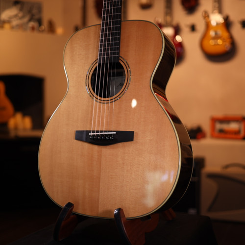 Alvarez LF70e Laureate Series Folk/OM Acoustic-electric Guitar - Natural 1978