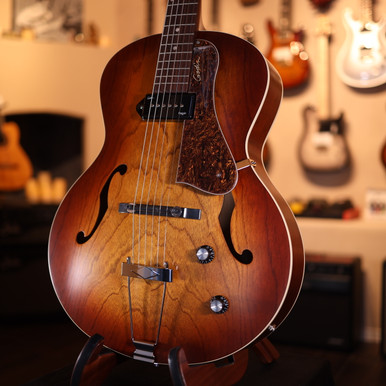 Godin 5th Avenue Kingpin P90 Cognac Burst 0350