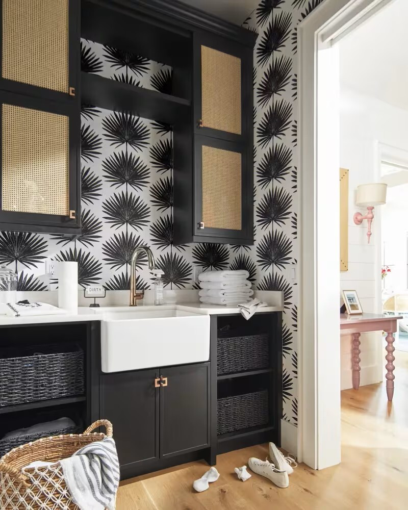 Benjamin Moore - Blacks