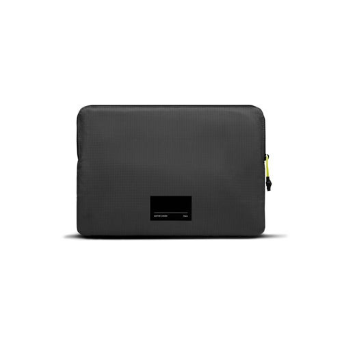 Ultralight Sleeve for 13" Macbook Black