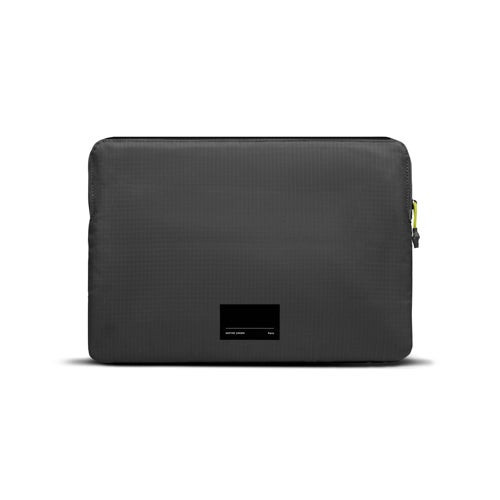 Ultralight Sleeve for 16" Macbook Black