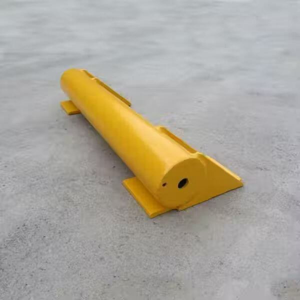 Heavy Duty Wheel Stops with Fixings – 600mm x 100mm