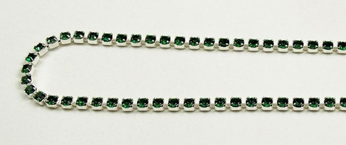 14PP (2.1mm) Emerald rhinestone cup chain, 106 stones per foot