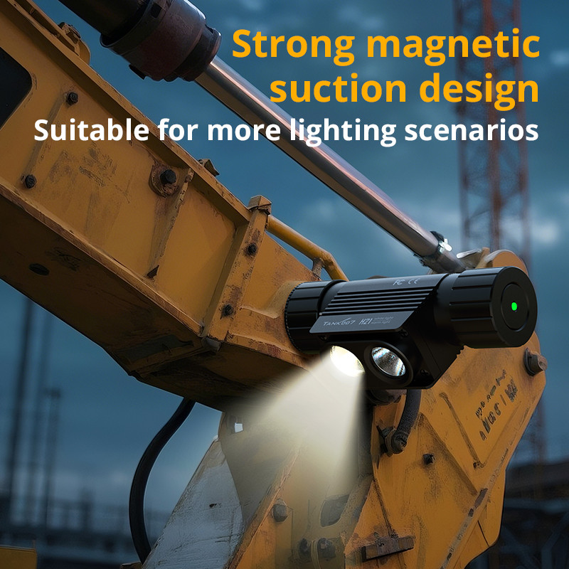 Magnetic mini zoomable flashlight E16