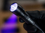 UV Flashlight in Store: How to Choose the Best One for Your Needs