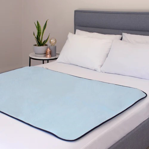 NIGHT N DAY absorbent Bed Pad w/ waterproof backing, no flaps | Queen (150x90cm) | 3000mL capacity