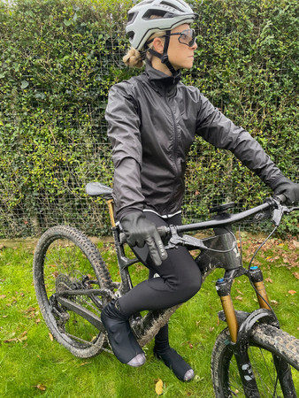 HUDS Super Waterproof Packable Lightweight Jacket 140g In Black HUDS Super Waterproof Packable Lightweight Jacket 140g In Black