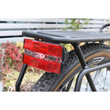 Cateye Reflex Rack AA Battery Rear Bicycle Light | GRAVEL ROAD Cateye Reflex Rack AA Battery Rear Bicycle Light | GRAVEL ROAD