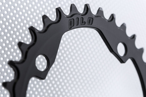 Pilo Narrow/Wide 104BCD 4-Arm Chainring In Black All Sizes
