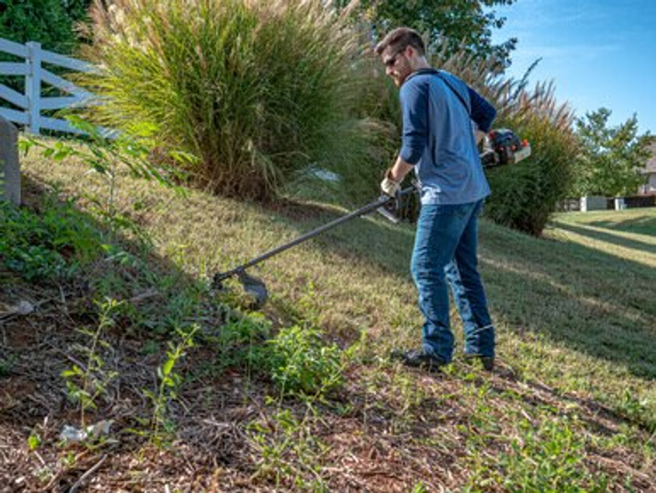 Black Decker Grass Trimmer, Looking For on Carousell