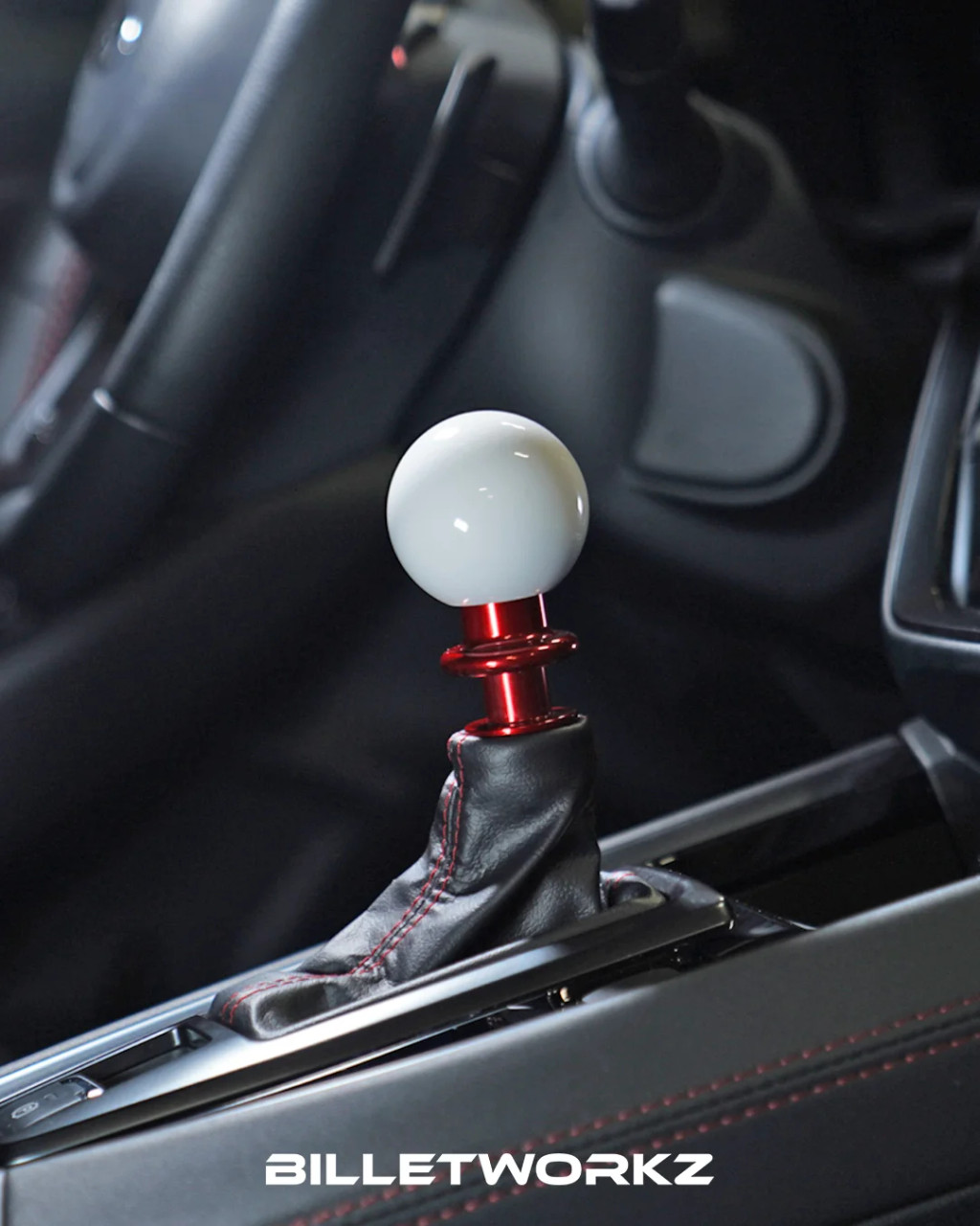 ボルボベンチノベルティ Billetworkz Weight Shift Knob for the GR Corolla 2023+