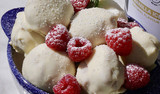 Vanilla & Raspberry Cheesecake Bites