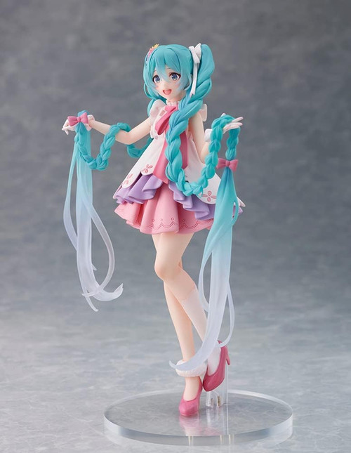 HATSUNE MIKU: Wonderland Rapunzel Figure