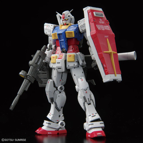 GUNDAM WING: RG RX-78-2 Gundam Ver 2.0