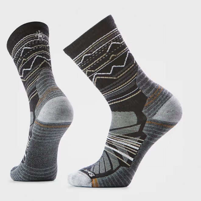 Men's Hike Light Cushion Mountain Range Pattern Crew Socks - Charcoal/Light Grey