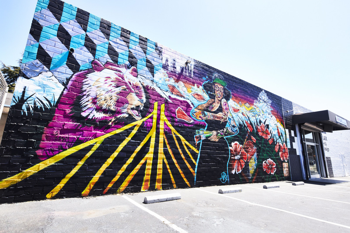 Oakland Store Closes, Consolidating into San Francisco