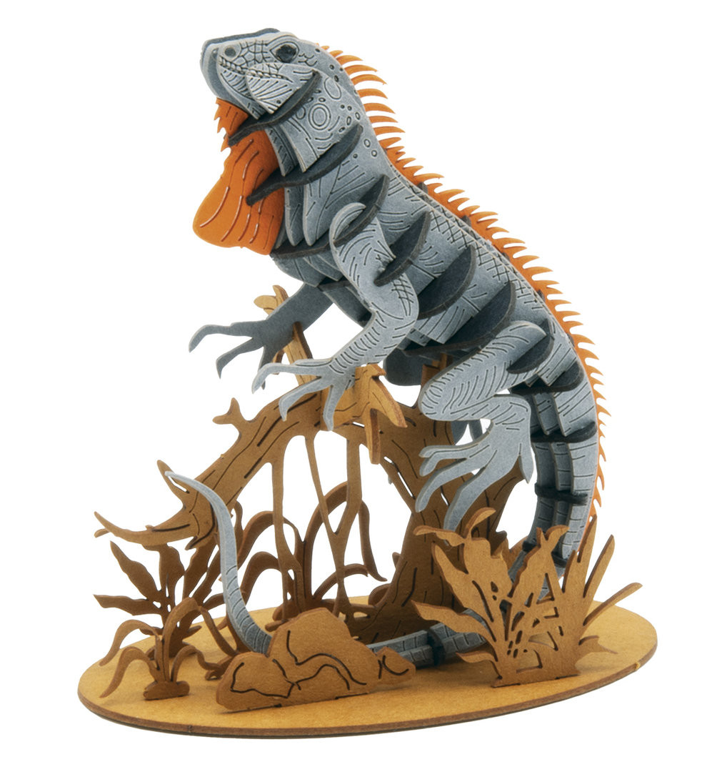 3D Paper Model, Iguana - FLAX art & design