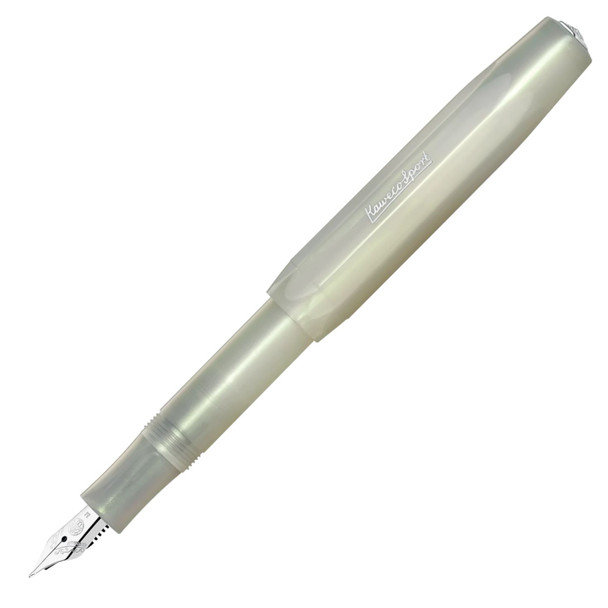Lunar Sport Fountain Pen, Green