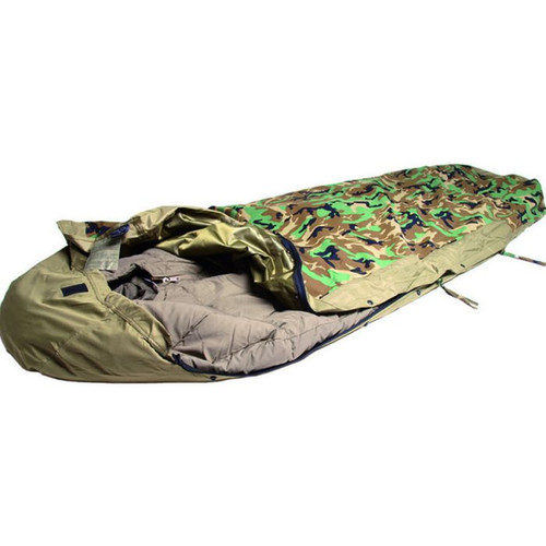 M4490 Mil-Tec Woodland Camo Sleeping Bag C