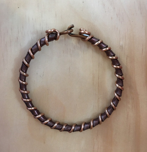 Brown Color Flat Wire with Round Light Copper Color Wire Bracelet