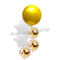 Gold and white balloon bouquet 