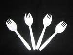 PK 100 SPORKS WHITE ECONOMY