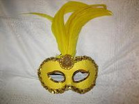 MASK GOLD WITH GOLD TRIM AND FEATHERS